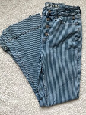 Idyllwind by Miranda Lambert Women's Sz 8 Pin-stripe Highrise Flare Denim Jeans